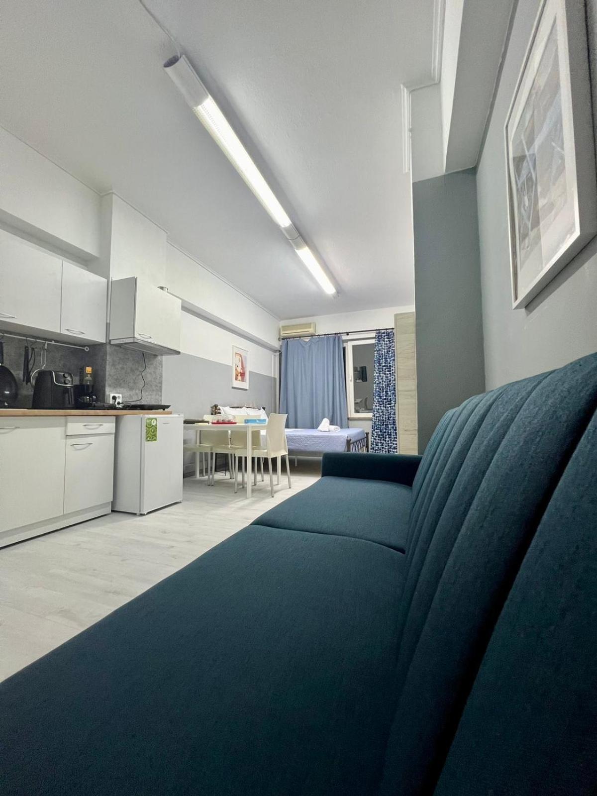 Mamma Mia Apartments Афины Экстерьер фото