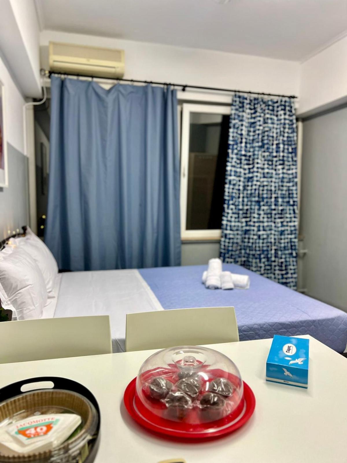 Mamma Mia Apartments Афины Экстерьер фото