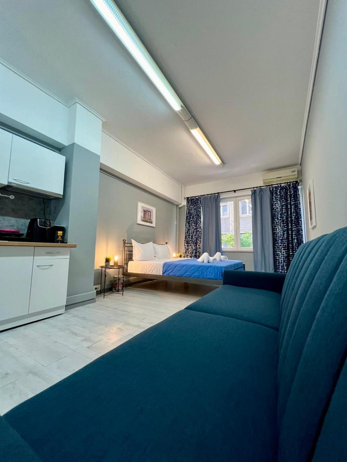 Mamma Mia Apartments Афины Экстерьер фото
